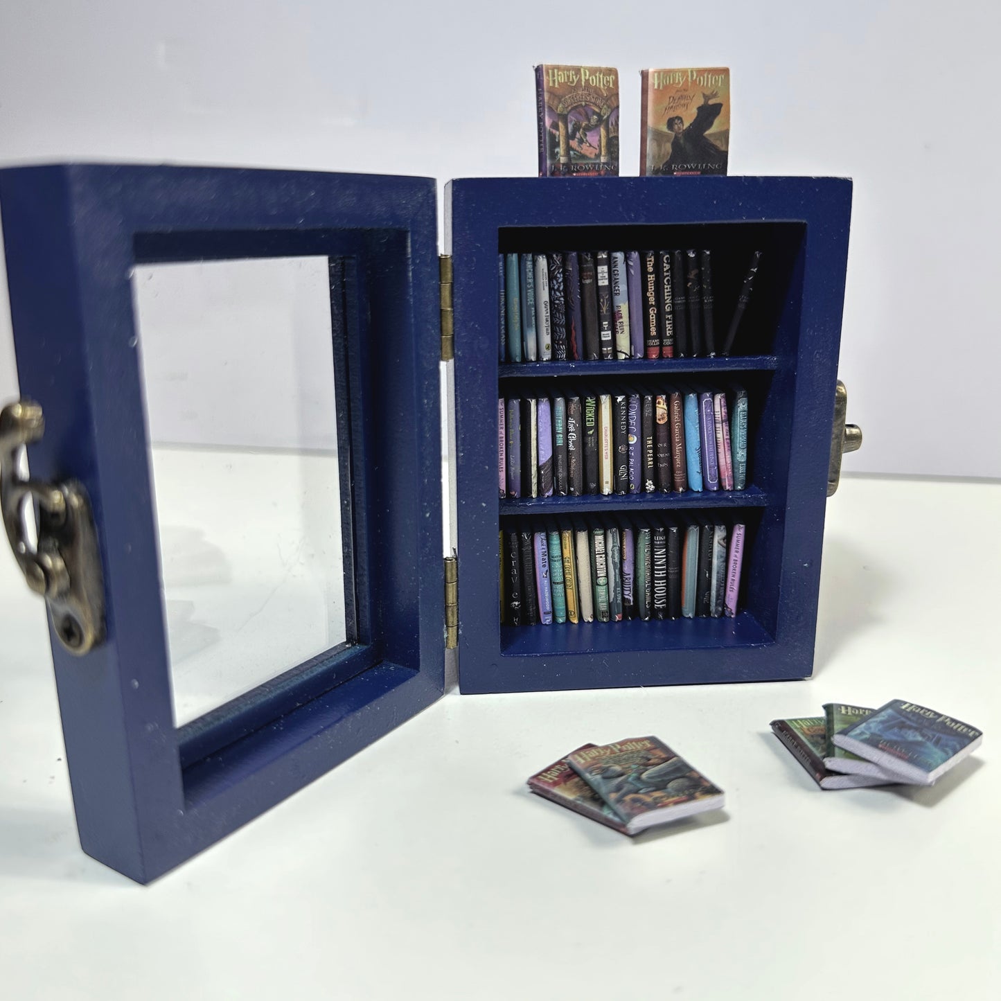 Mini Bookshelf
